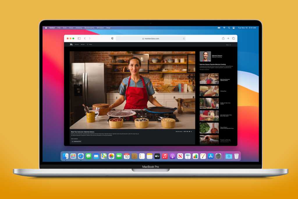 Apple's Safari browser highlight streaming performance, on a MacBook Pro running macOS Big Sur.